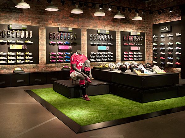 https://www.samsongomes.com/wp-content/uploads/2019/11/Retail-experience-design.jpg