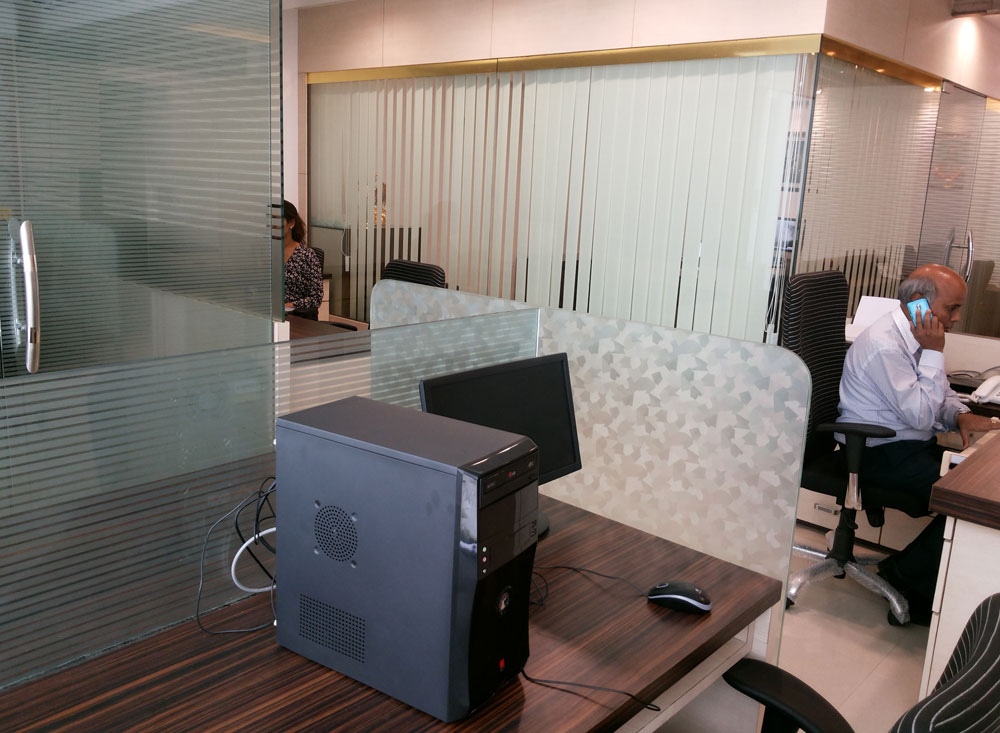iinteriors-commersial-banner